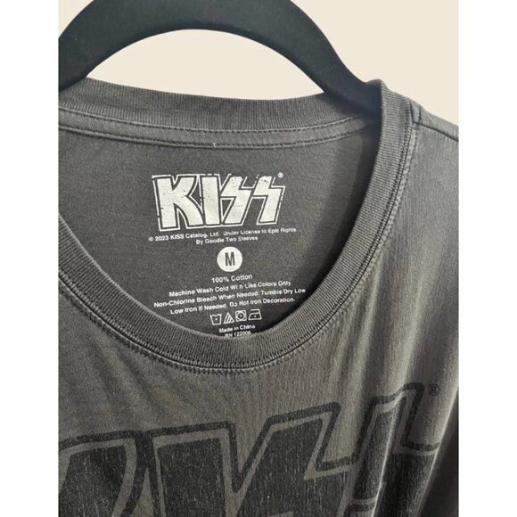 KISS Band Tee Crop Top Size M - Picture 2 of 4
